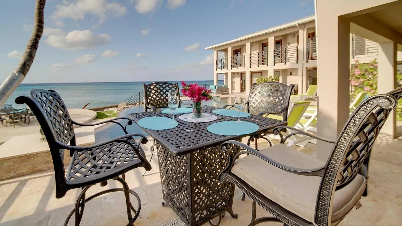 Holiday home Seven Mile View Condo #2 West Bay Cayman Islands
